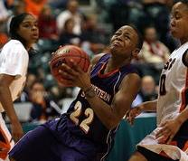 东契奇遭遇七持续失利，巴黎圣日耳曼教练压力巨大！引发球迷热议